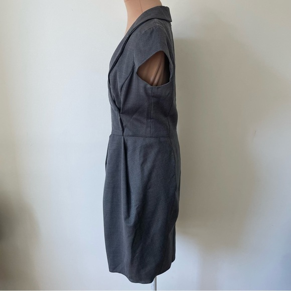 GIORGIO ARMANI Collezioni Wool Silk Blend Gray Cap Sleeve Faux Wrap Dress EUC 6 - Picture 2 of 8